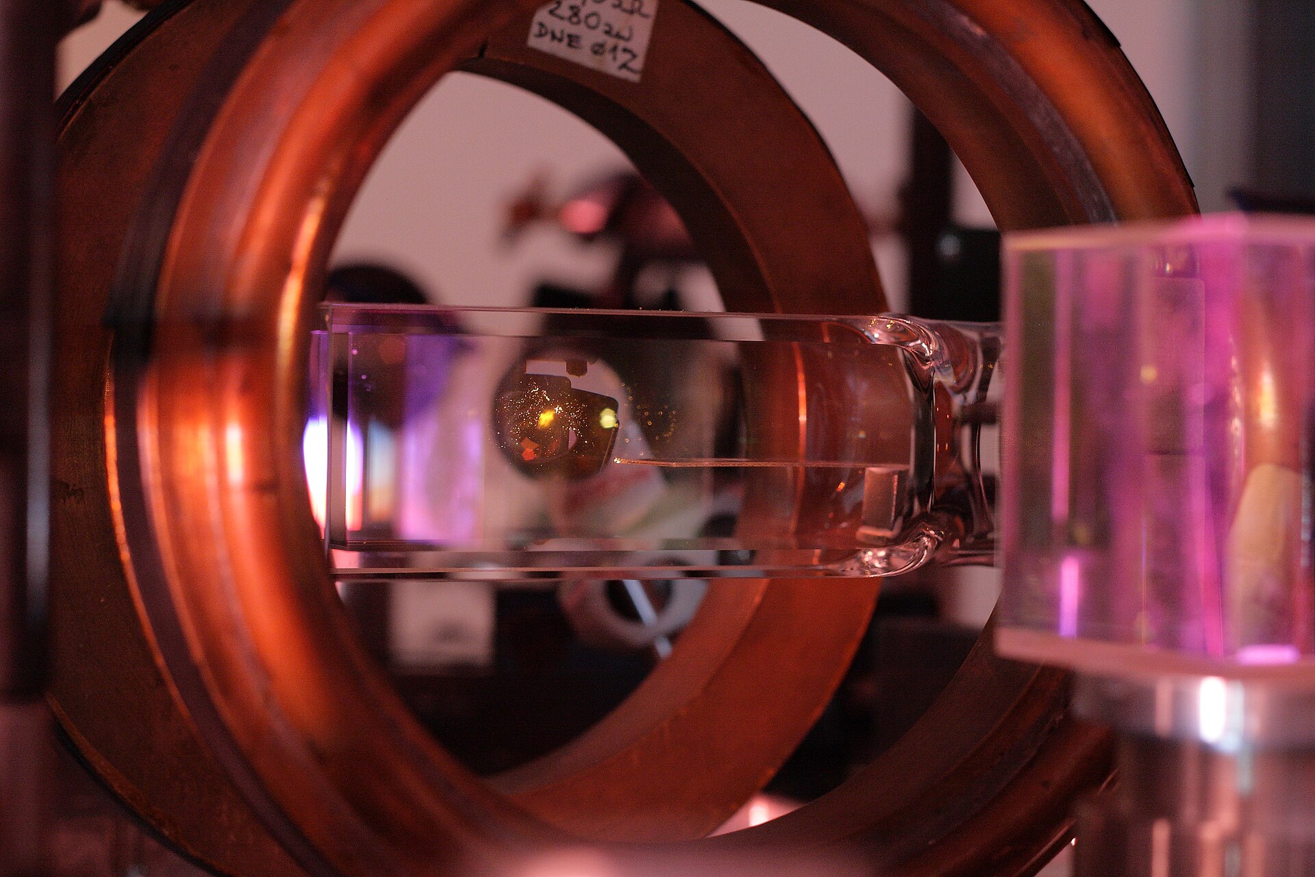 A cold-atom experiment at Jagiellonian University: atoms cooled to where superposition rules.