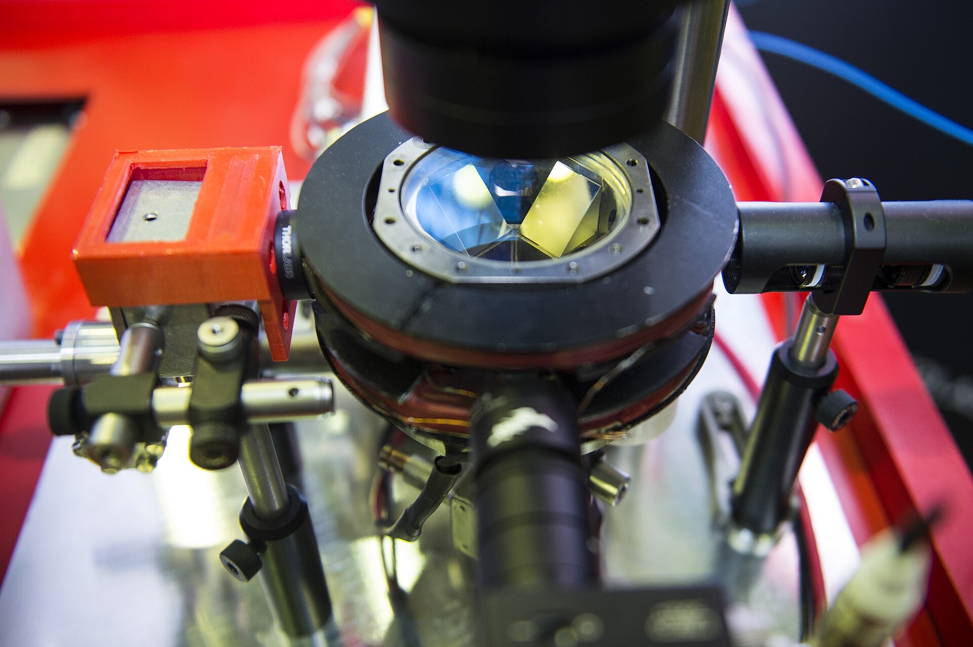 An atom interferometer in an ESA laboratory, the instrument class behind quantum gravimeters and inertial sensors.